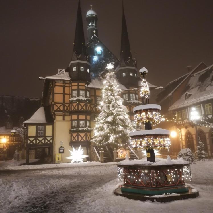 Haus Kreuzberg Mit Schlossblick Apartamento Wernigerode Exterior foto